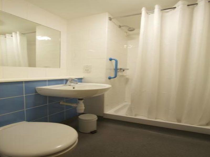 Travelodge London City Airport Ngoại thất bức ảnh