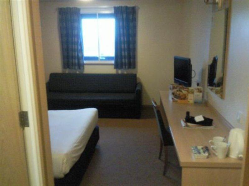 Travelodge London City Airport Ngoại thất bức ảnh