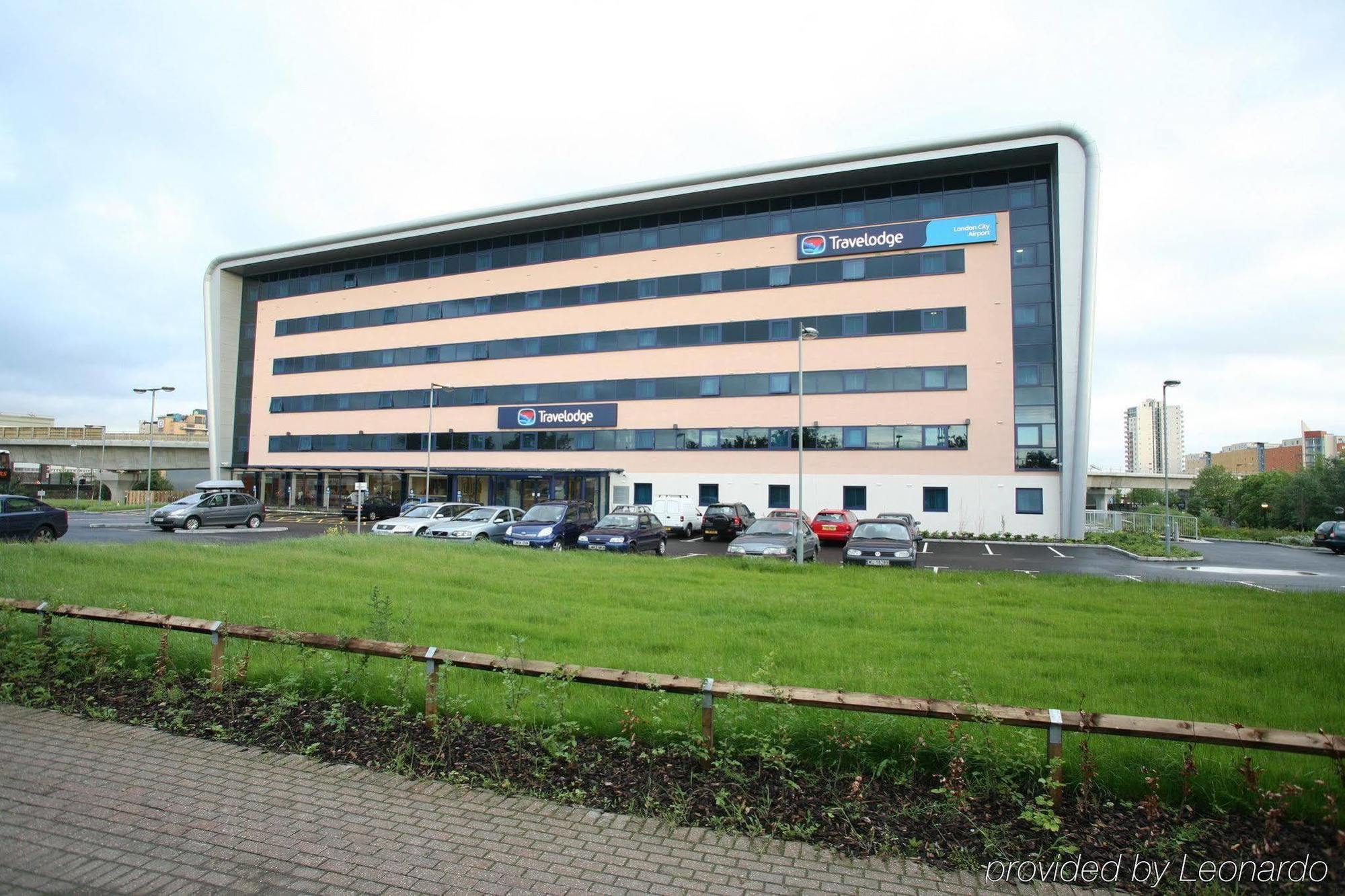 Travelodge London City Airport Ngoại thất bức ảnh